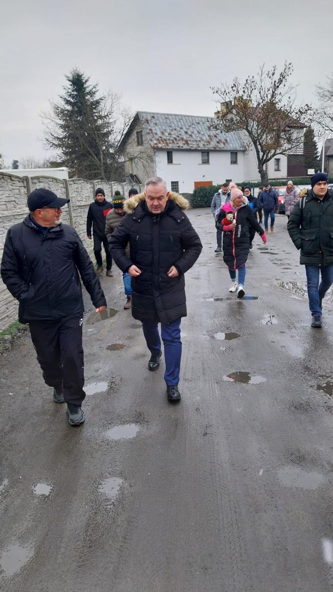 Spotkanie burmistrza z mieszkańcami ulicy Kopernika. Jak rozwiąząć problemy? Spotkanie burmistrza z mieszkańcami ulicy Kopernika. Jak rozwiąząć problemy?