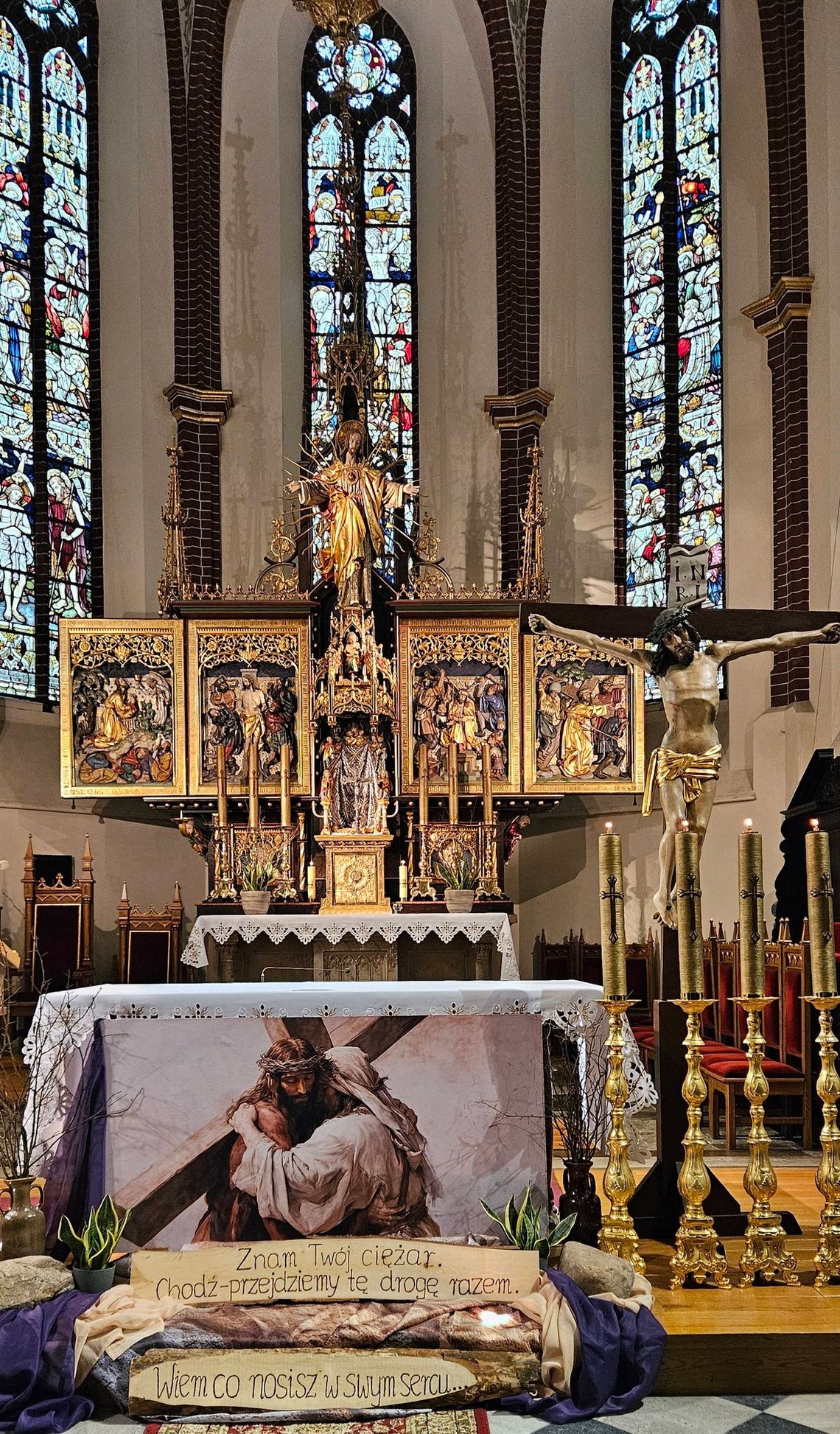 „Pamiętaj, człowiecze, że prochem jesteś i w proch się obrócisz” – Środa Popielcowa