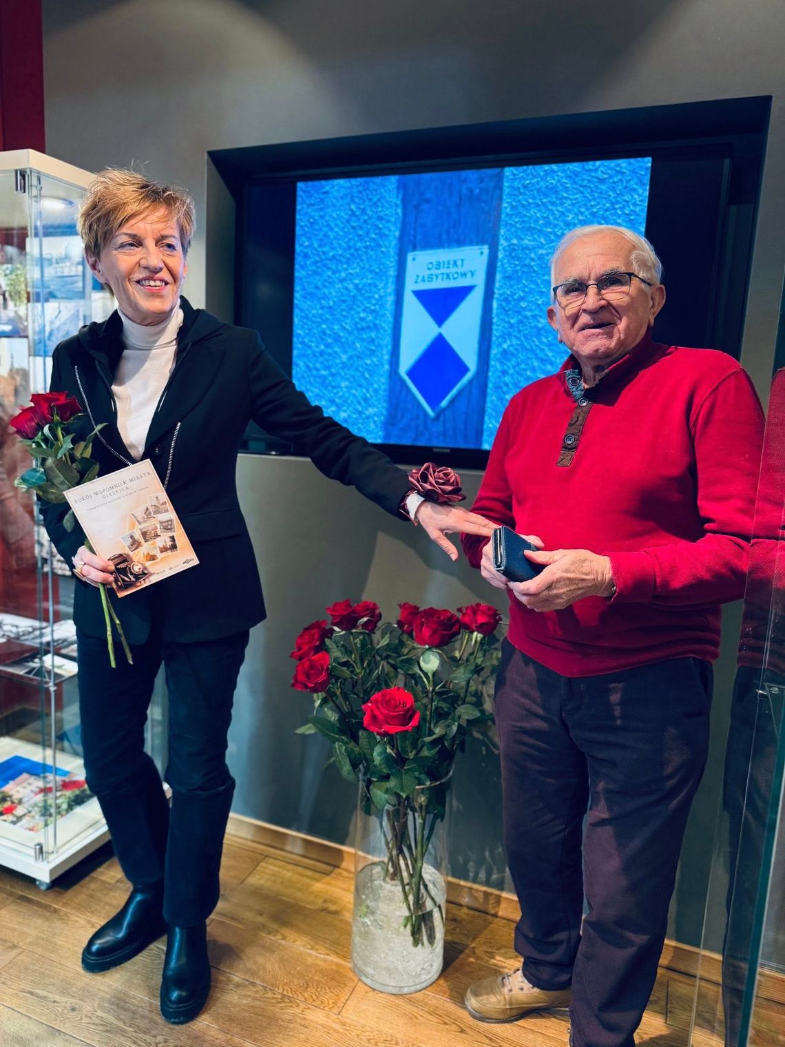 Wzruszający wernisaż w Oleśnicy: „Pokój wspomnień miasta” ożywił historię na zdjęciach