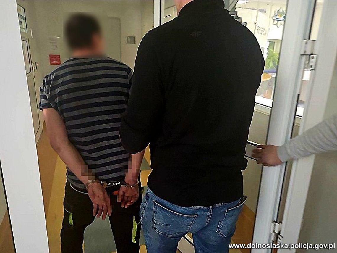 161 zatrzymanych w 2 dni – w tym groźna oszustka z grupy hakerskiej i uzbrojony poszukiwany 161 zatrzymanych w 2 dni – w tym groźna oszustka z grupy hakerskiej i uzbrojony poszukiwany