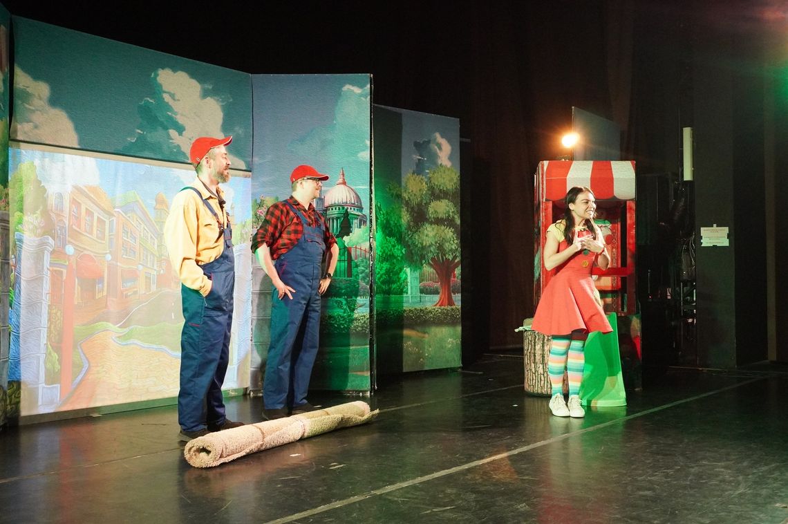 Ponad 2000 uczniów w MOKiS-ie Oleśnica! Tydzień pełen spektakli edukacyjnych