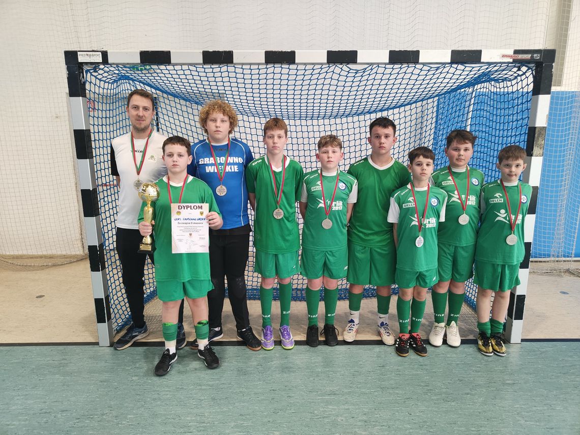 Sensacja z Grabowna Wielkiego! Chłopaki ze szkoły wicemistrzami Dolnego Śląska w hali