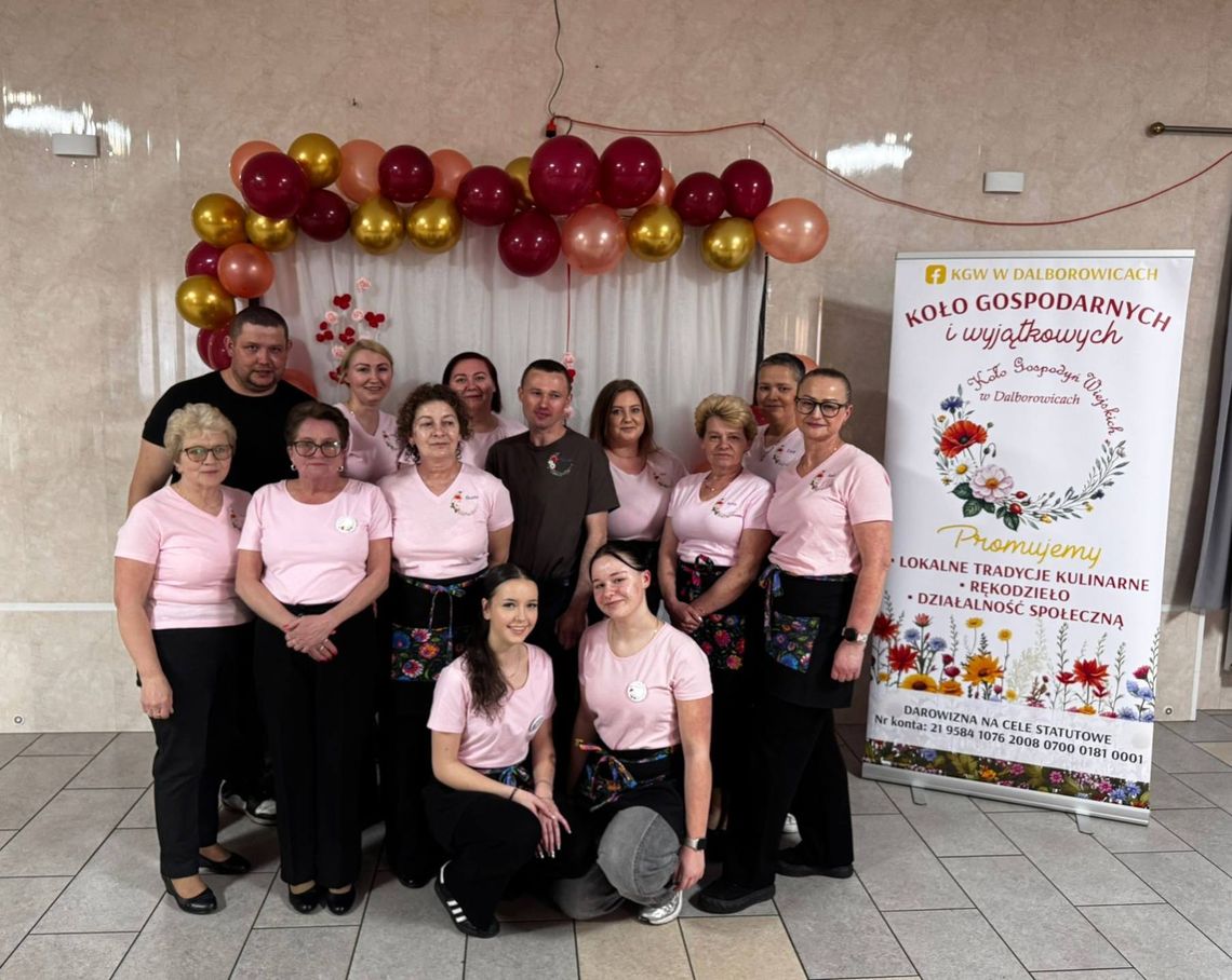 Panie rządziły w weekend! Wójt osobiście składał życzenia, a śmiech nie milkł do późna