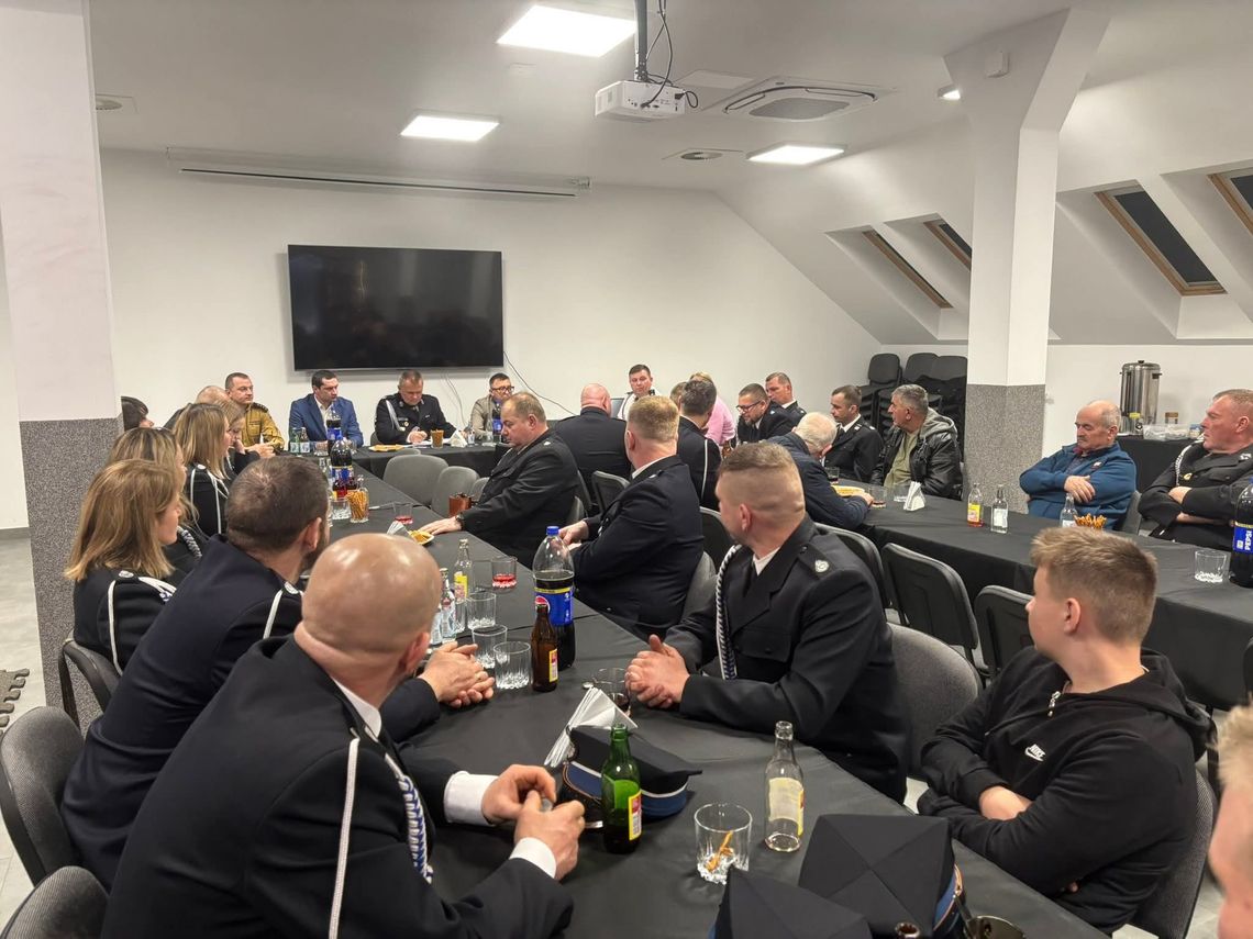 Duże zmiany w OSP w Ligocie Małej! Wybrano nowe władze – zobacz, kto teraz będzie dowodził strażakami