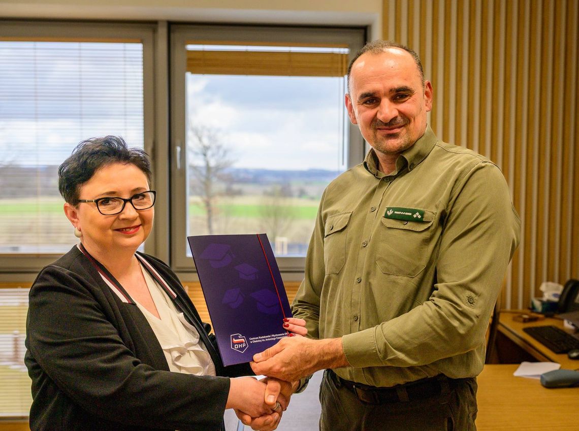 Młodzi z Oleśnicy podpisali ekologiczne porozumienie z Nadleśnictwem. Co to oznacza dla okolicy?