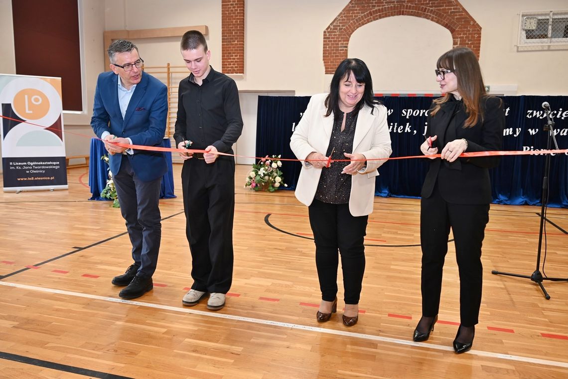 Oleśnica: nowa sala gimnastyczna w II LO otwarta dla uczniów
