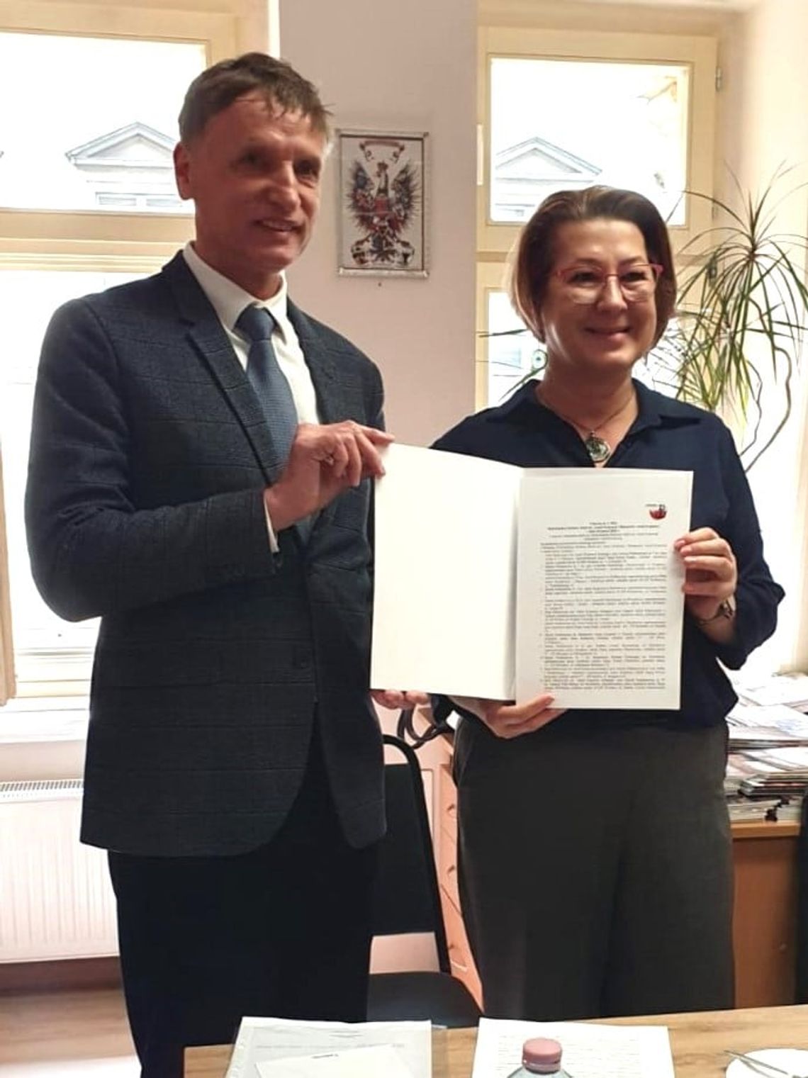 Szkoła Podstawowa we Wszechświętem dołącza do Dolnośląskiej Rodziny Szkół im. Armii Krajowej Szkoła Podstawowa we Wszechświętem dołącza do Dolnośląskiej Rodziny Szkół im. Armii Krajowej