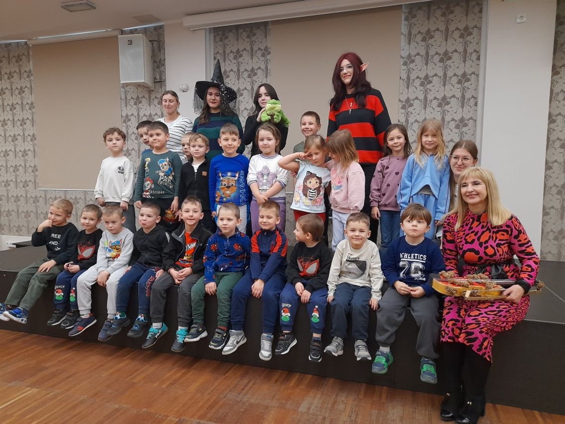 Klub Empatyków i piękna prezentacja bajki Klub Empatyków i piękna prezentacja bajki