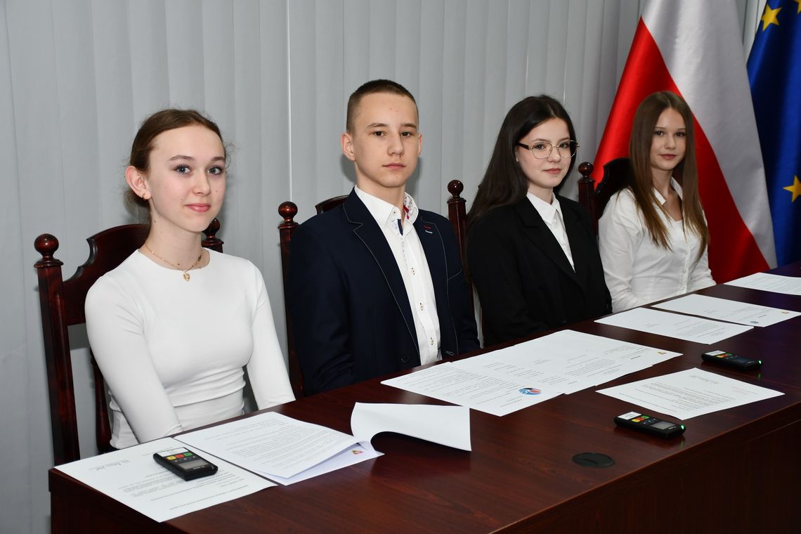 Młodzieżowa Rada Gminy Oleśnica podsumowała działania i rusza z konkursem "Fantastyczna Gmina"