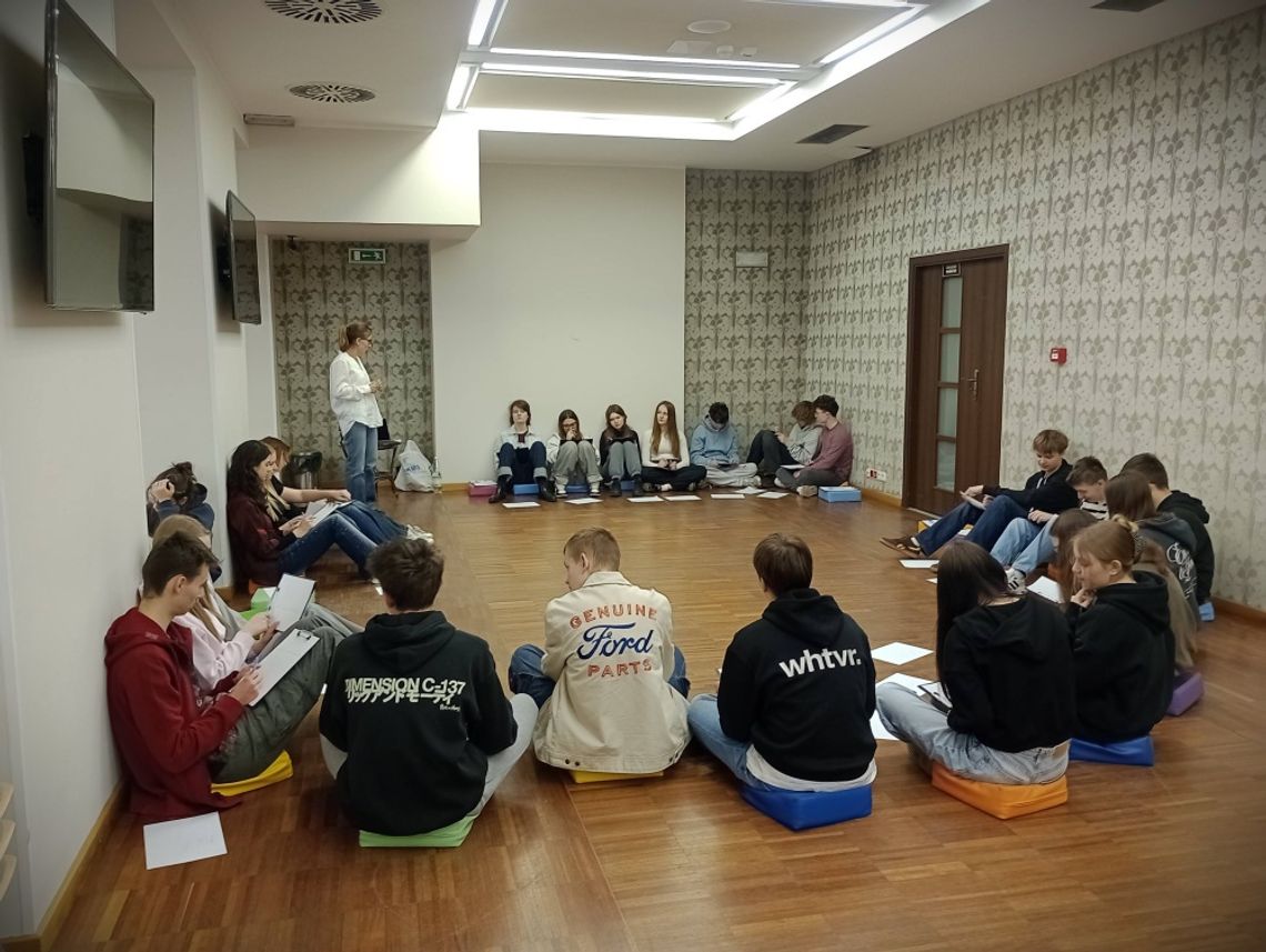 Korki z Życia - warsztaty dla młodzieży o relacjach