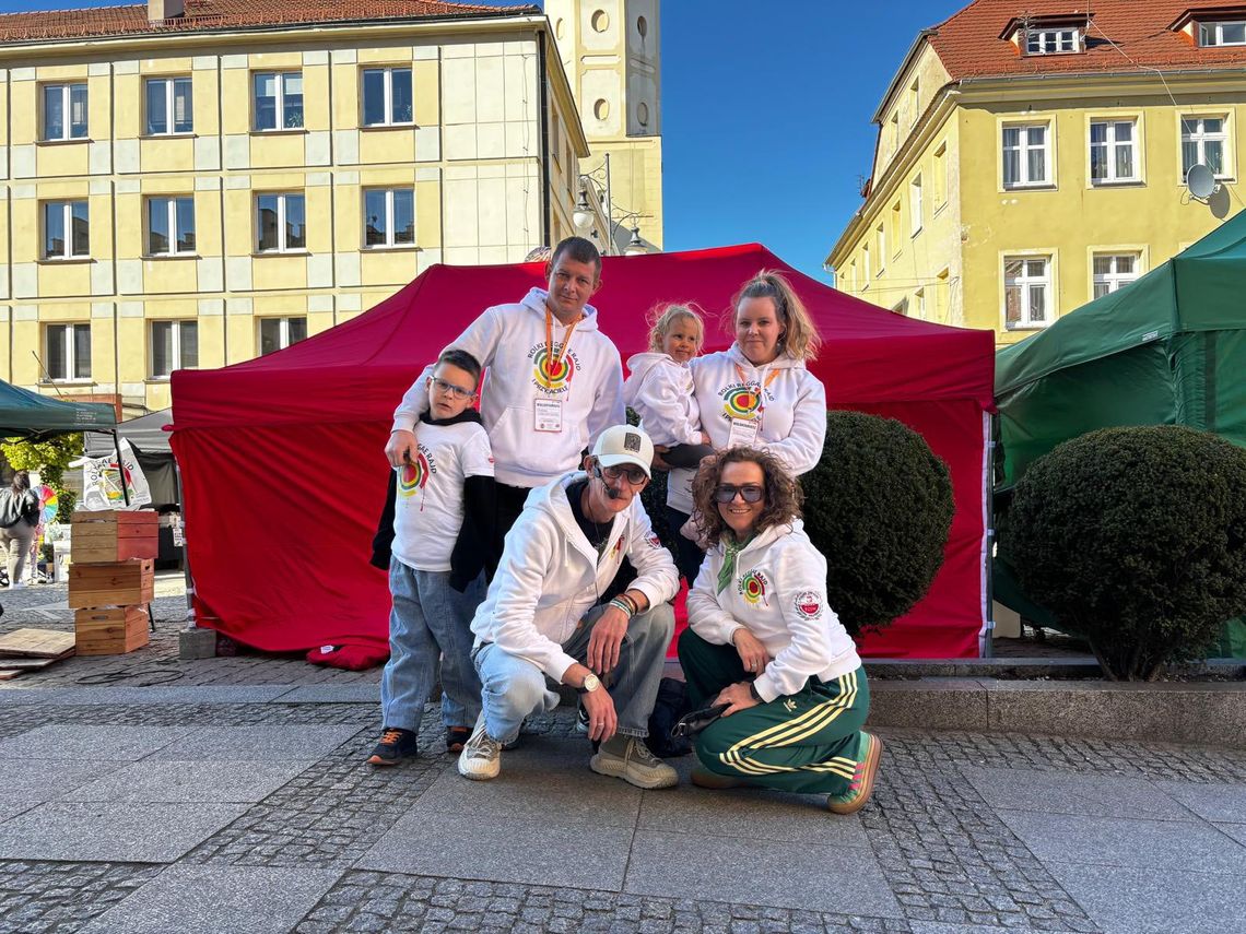 Ponad 10 tysięcy złotych w jeden dzień! Niesamowita akcja dla Kubusia w Oleśnicy