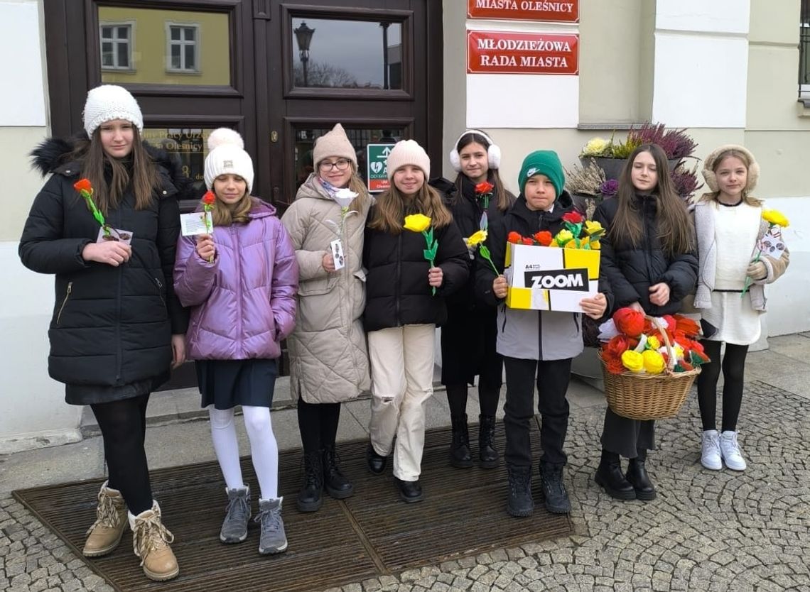 770 róż na 770 urodziny Oleśnicy