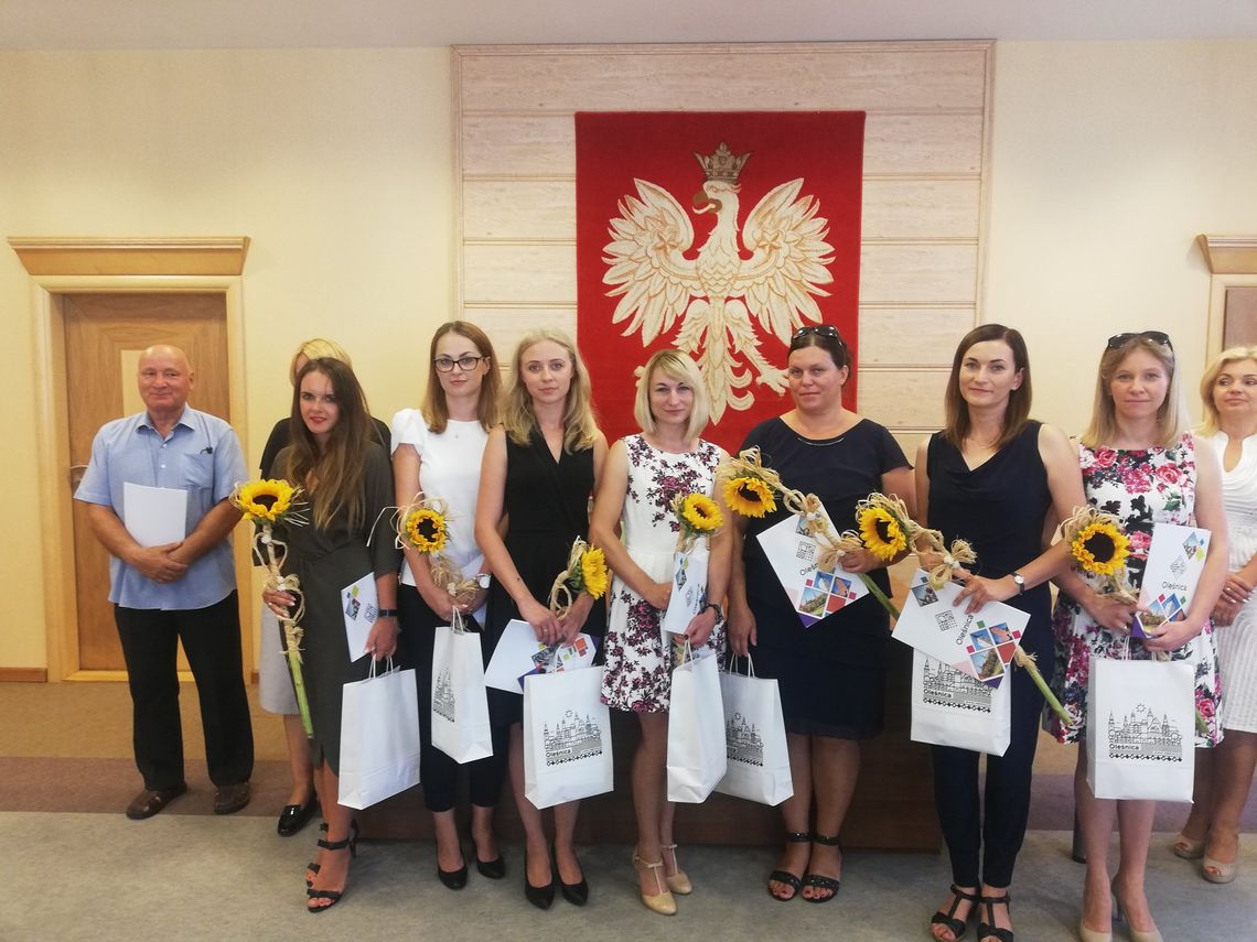 9 nauczycielek w Oleśnicy z mianowaniem 