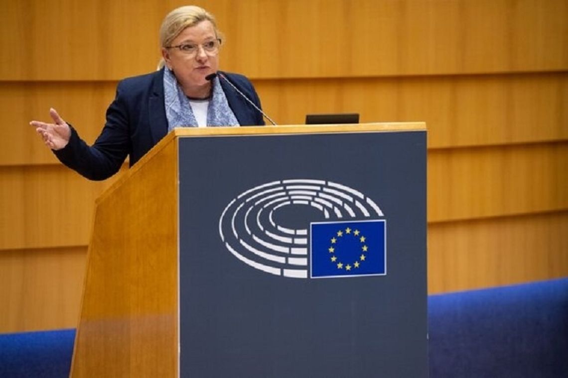 Beata Kempa: "Możemy czuć się oszukani jako Naród"