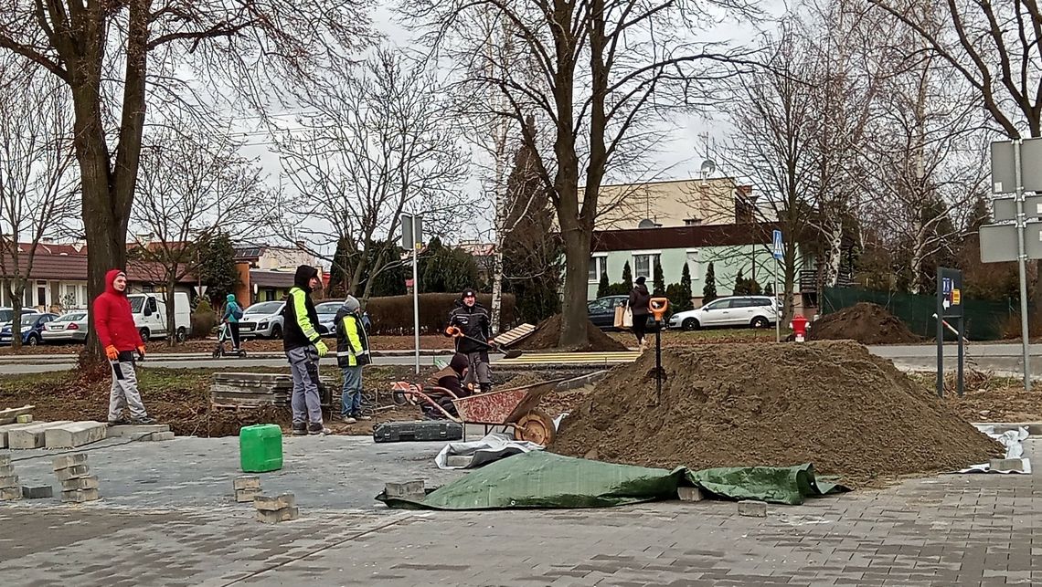 Będzie zejście na pasach przy Biedronce