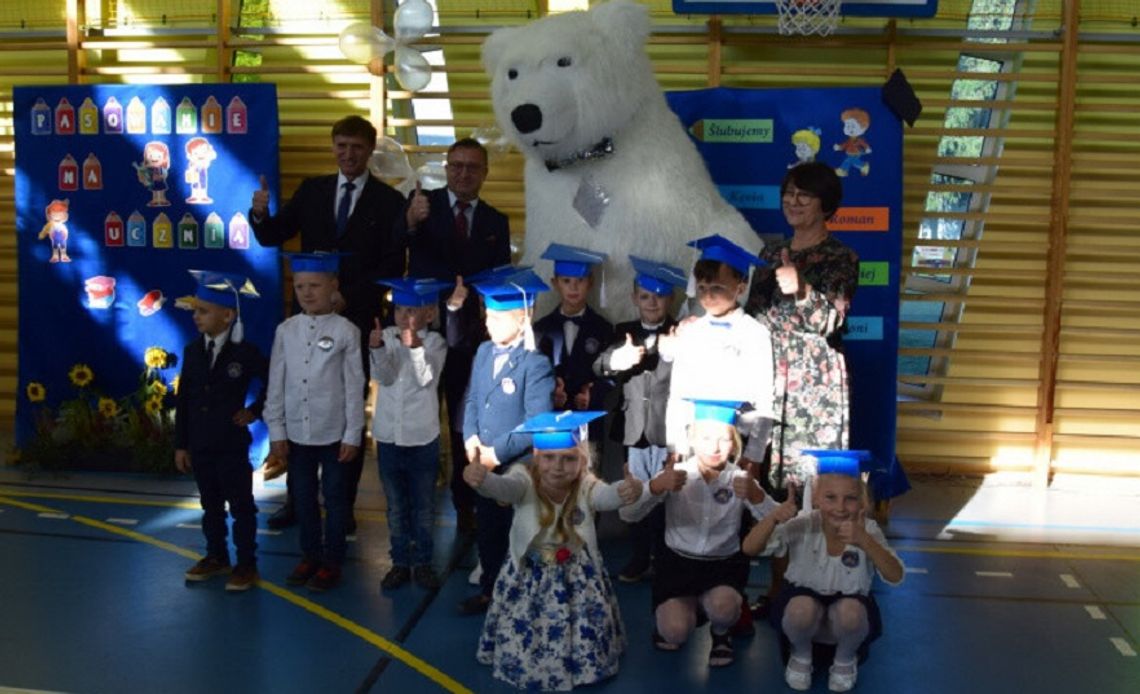 Biały miś dla pierwszoklasisty