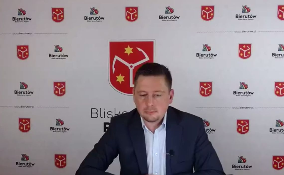 Burmistrz Bierutowa na żywo o sytuacji epidemicznej w gminie