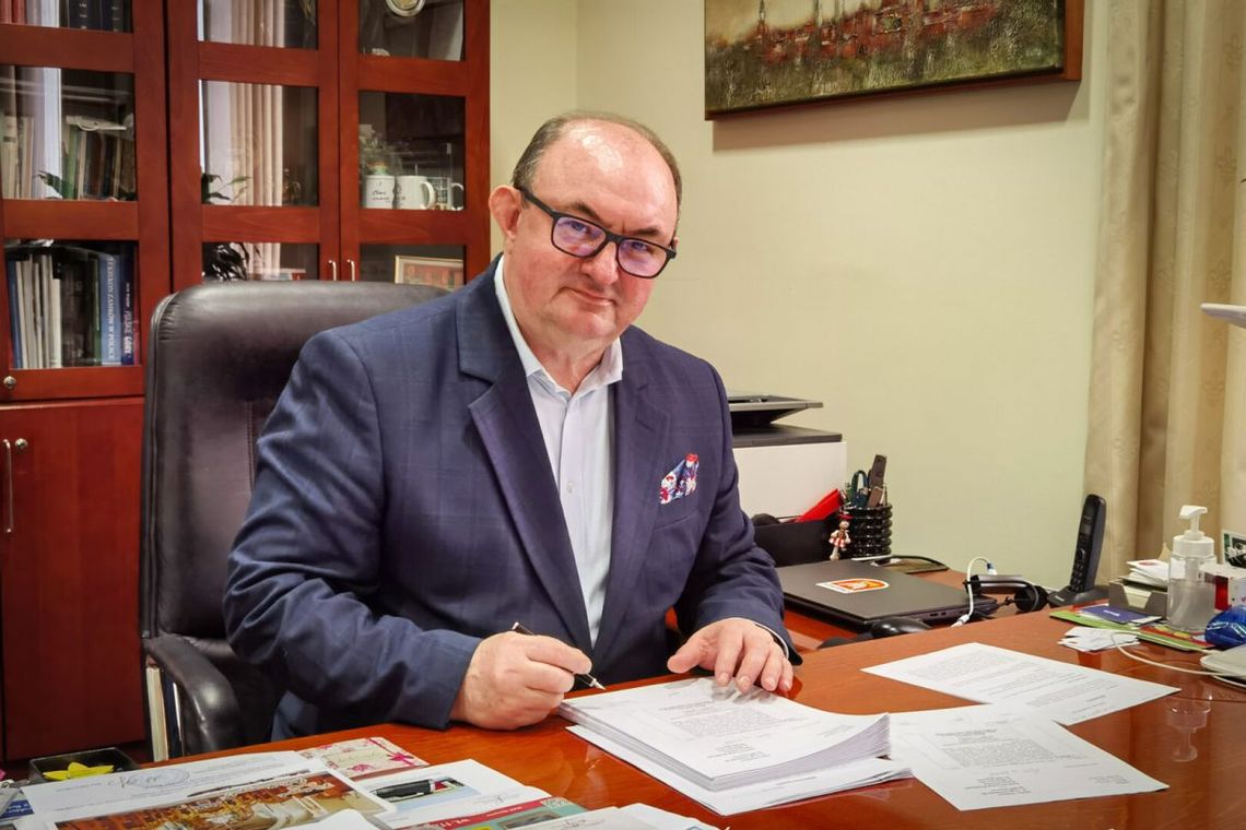 Burmistrz Oleśnicy o inwestycjach na radiowej antenie