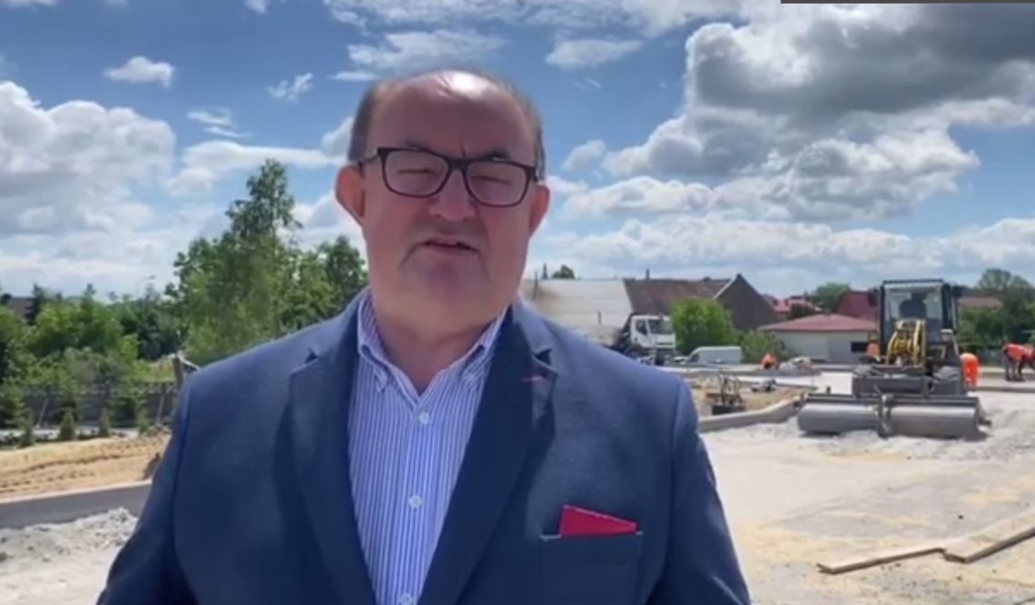 Burmistrz Oleśnicy o przebudowie ronda na Dobroszyckiej