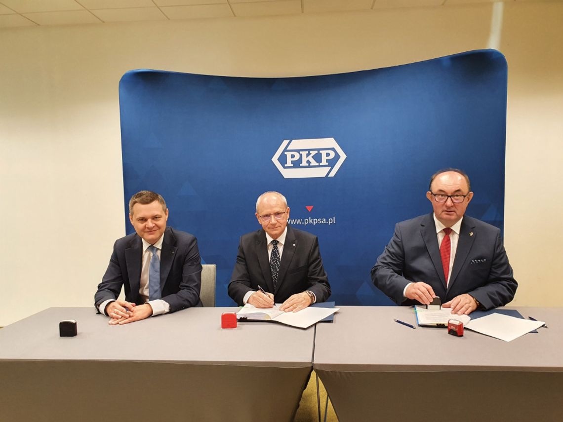 Burmistrz podpisał porozumienie w sprawie przebudowy dworca PKP Oleśnica