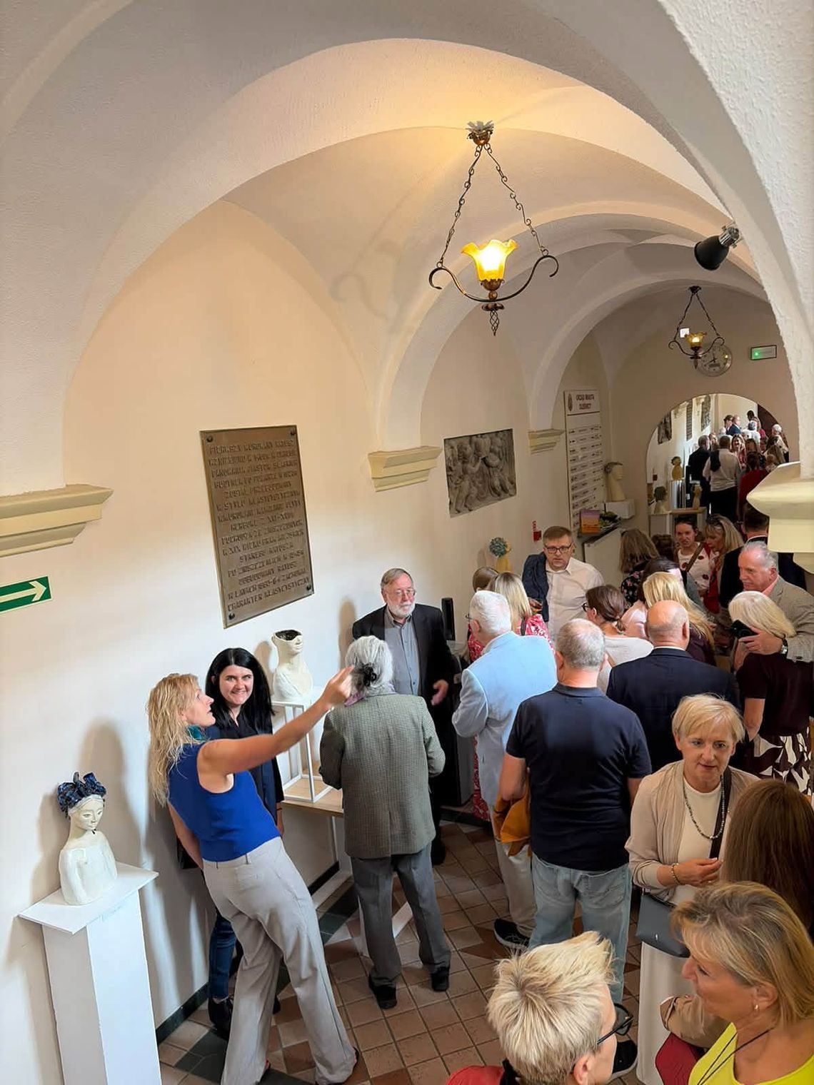 Ceramiczne opowieści o tożsamości. „Zanurzenie” w Urzędzie Miasta Ceramiczne opowieści o tożsamości. „Zanurzenie” w Urzędzie Miasta