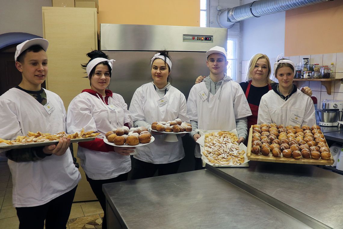 Cukiernicy z OHP na zdrowie Jasiowi!