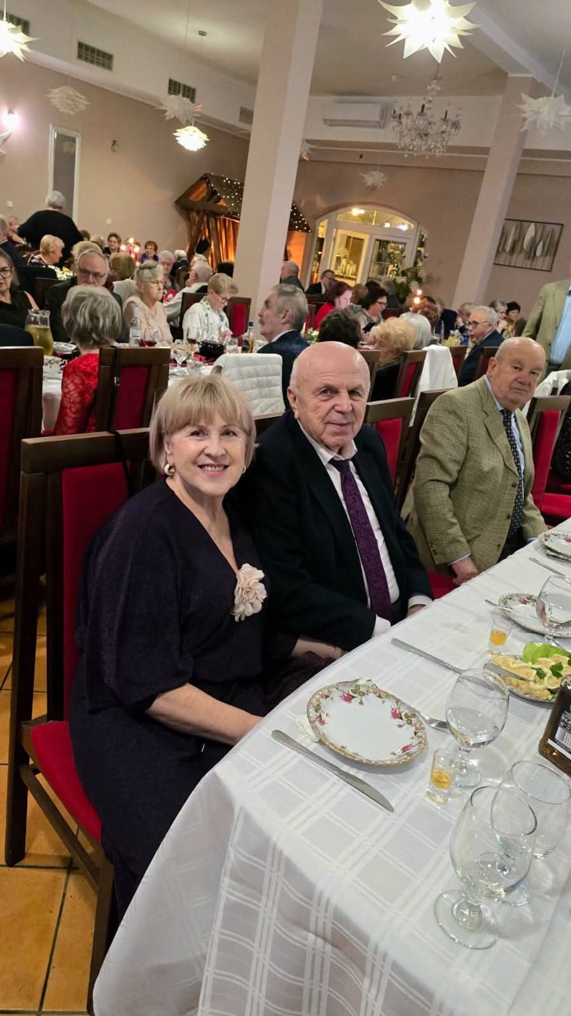 Członkowie związku emeryckiego z powiatu oleśnickiego podsumowali rok na spotkaniu noworocznym Członkowie związku emeryckiego z powiatu oleśnickiego podsumowali rok na spotkaniu noworocznym