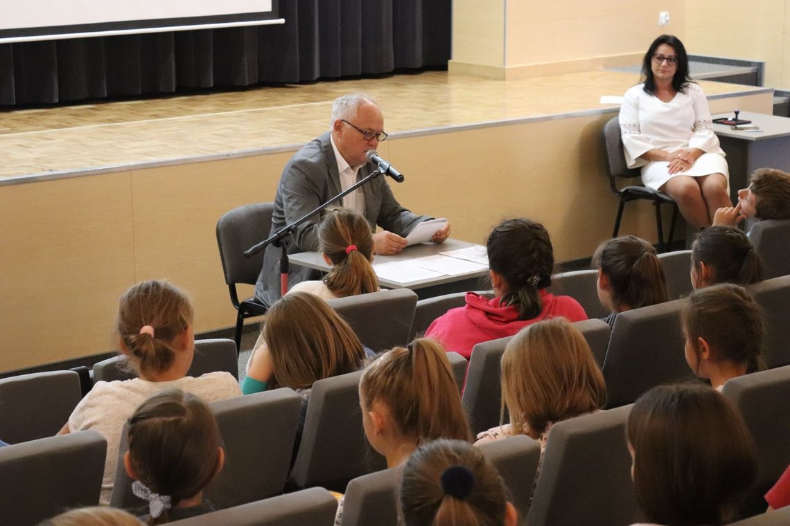Czytali polskie nowele wraz z Parą Prezydencką