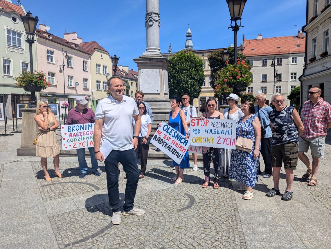 Demonstracja w kontrze do "obrońców życia"