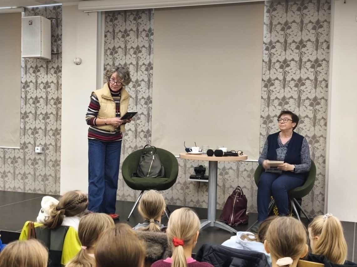 Detektywistyczna przygoda z Renatą Piątkowską w Oleśnickiej Bibliotece Publicznej