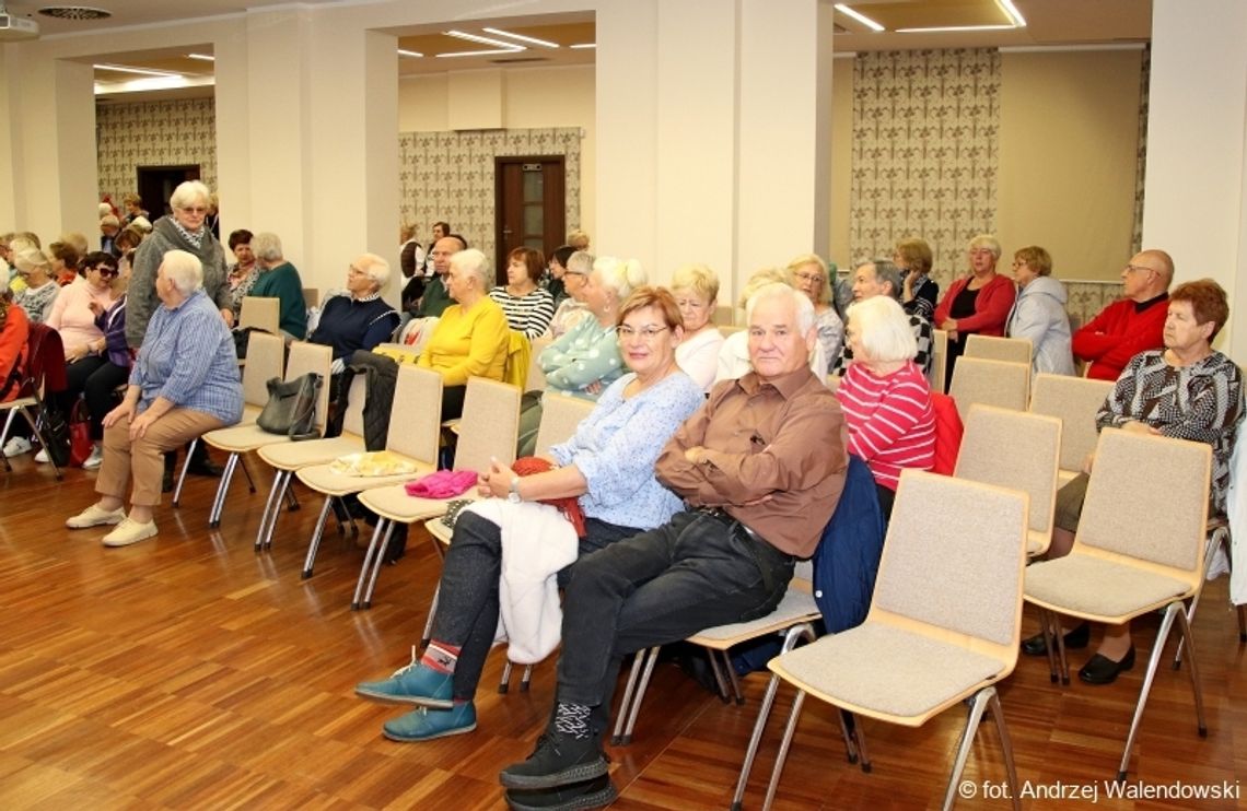 Dni Seniora w oleśnickiej bibliotece