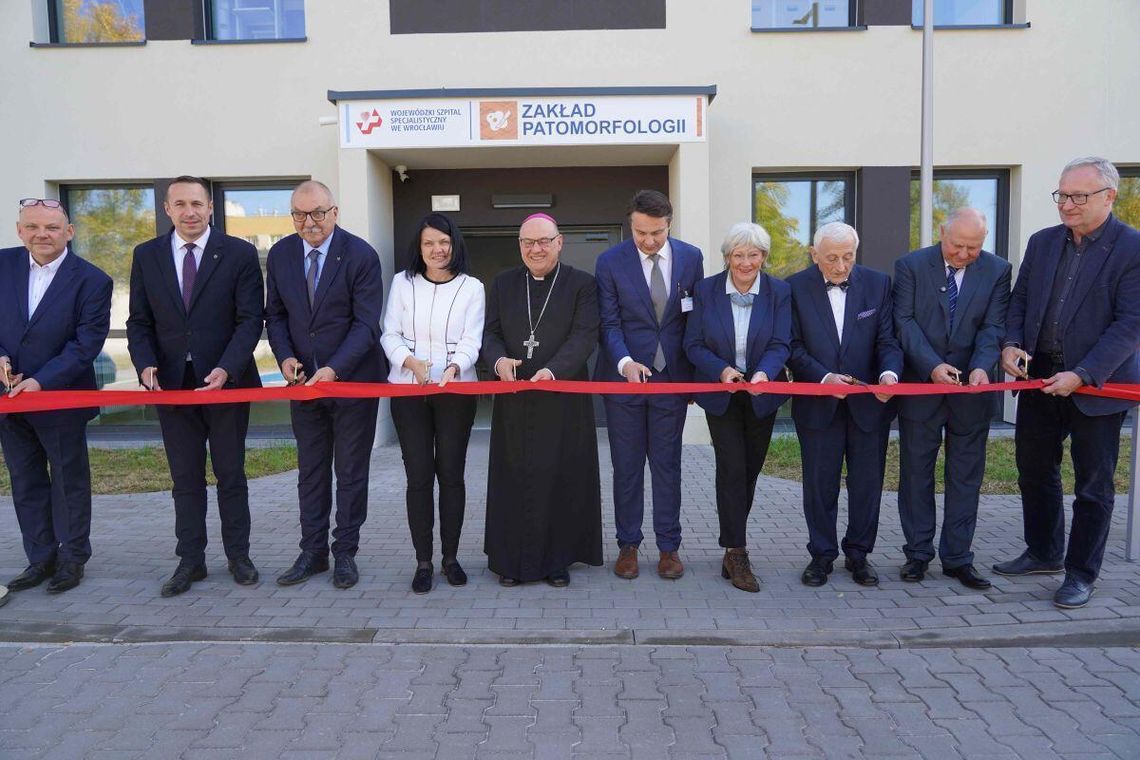 Dolny Śląsk inwestuje w nowoczesne leczenie onkologiczne Dolny Śląsk inwestuje w nowoczesne leczenie onkologiczne