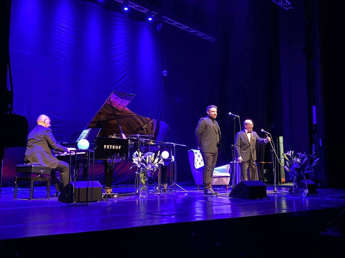 Dziadek i wnuk rozczulili całą salę do łez! Magiczny koncert Ochman & Ochman