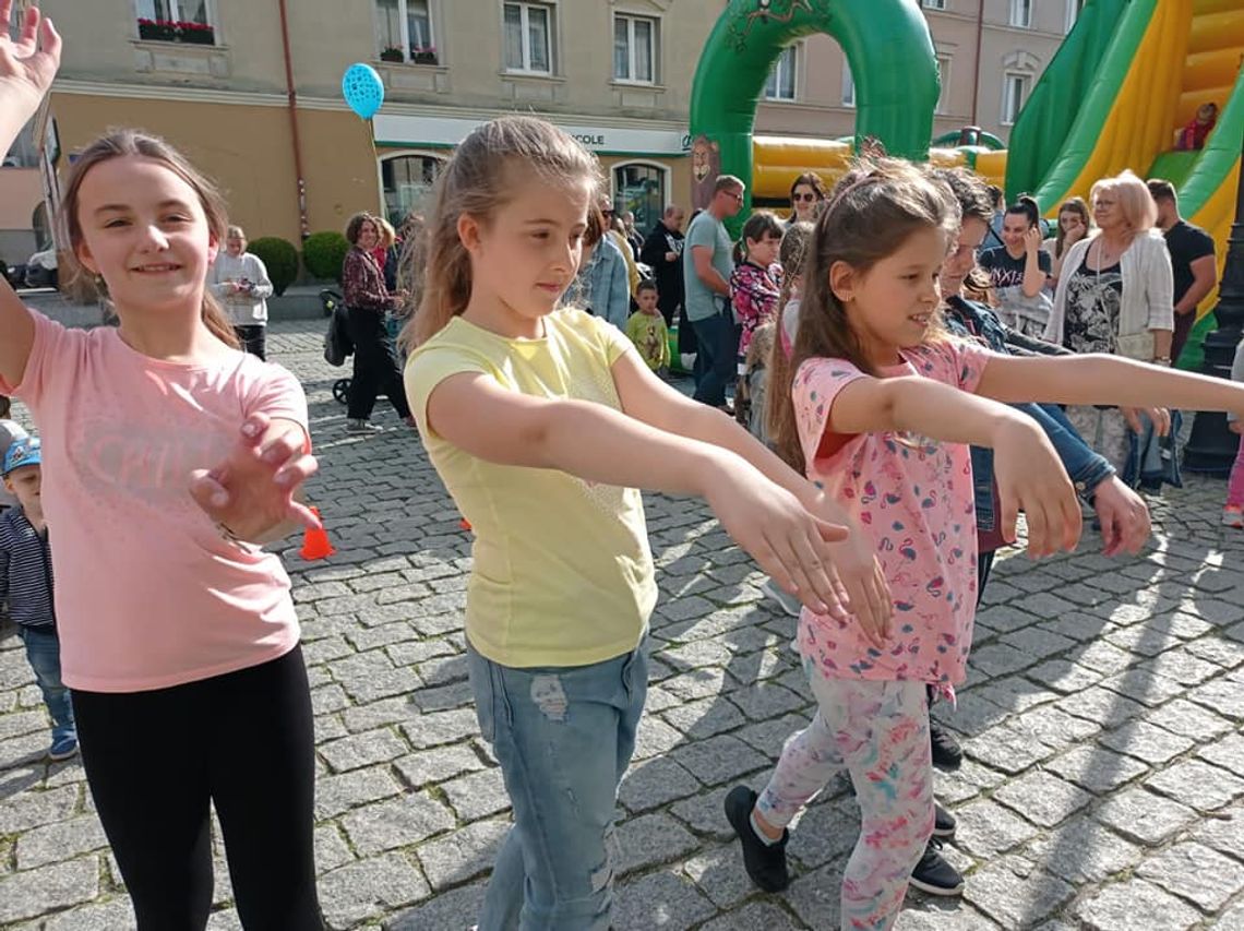 Dzień Dziecka na Rynku w Oleśnicy Dzień Dziecka na Rynku w Oleśnicy