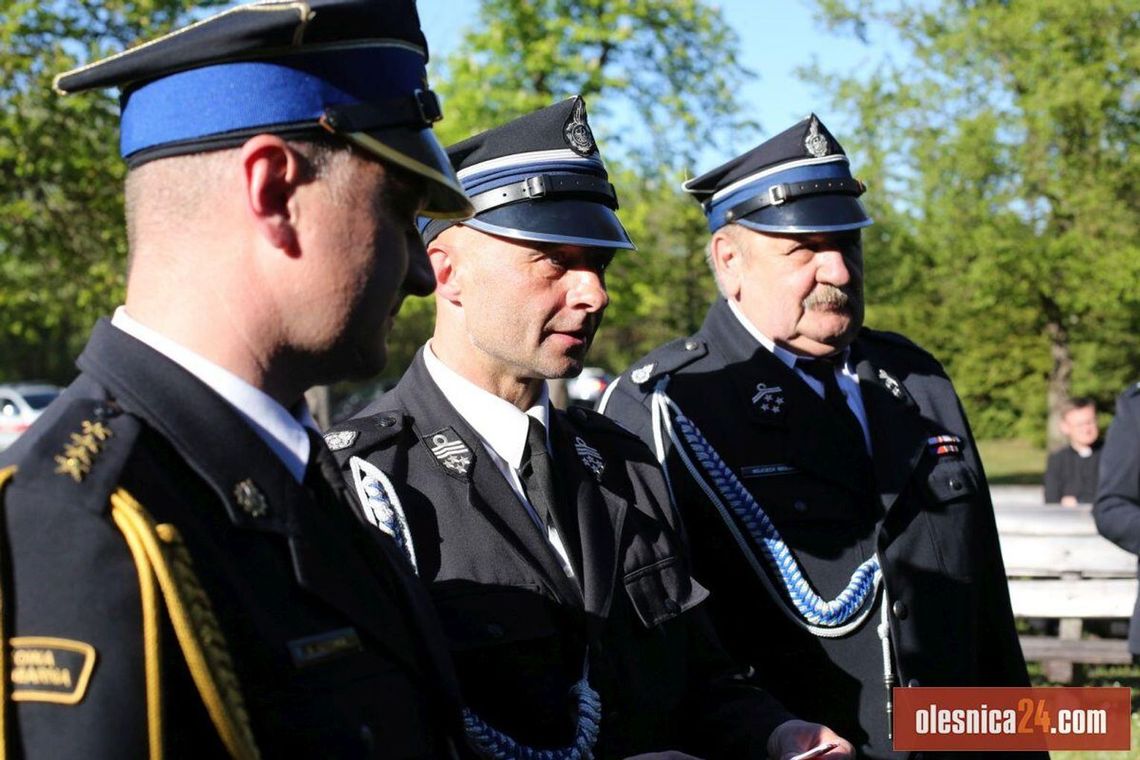 Dzień Strażaka: Burmistrz i druhowie uhonorowani medalami!