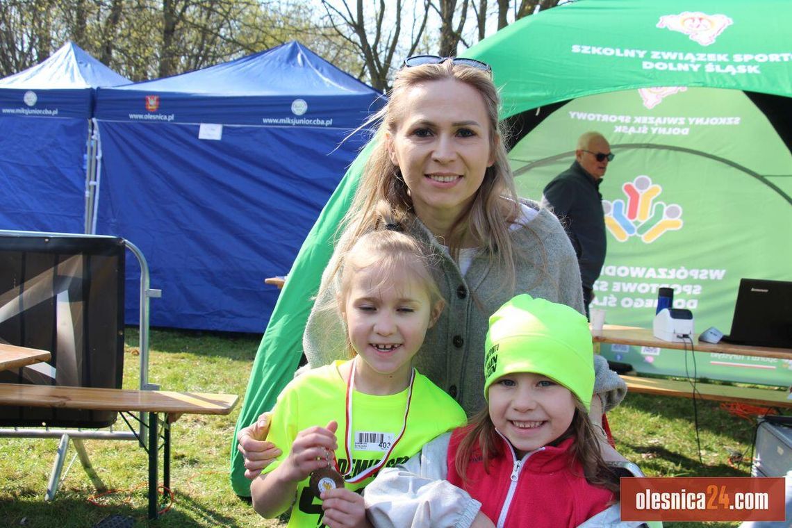 Finał Dolnośląskich Biegów w Oleśnicy – 1,4 tysiąca młodych biegaczy rywalizowało pod zamkiem