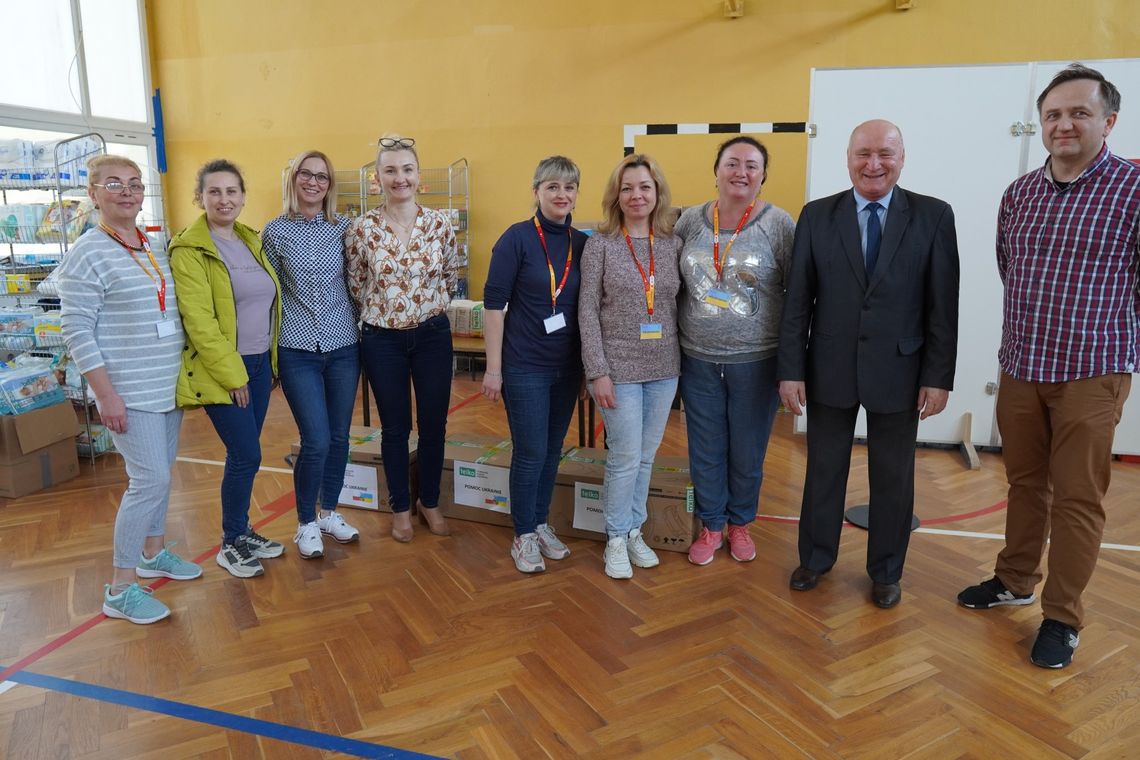 Firma Telka wspiera Miejski Punkt Pomocy Uchodźcom w Oleśnicy
