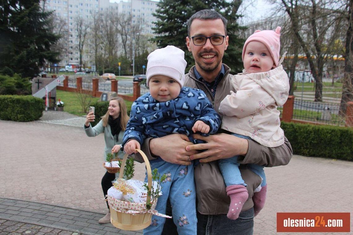 Gdzie i o której święcić pokarmy w Oleśnicy? Gdzie i o której święcić pokarmy w Oleśnicy?