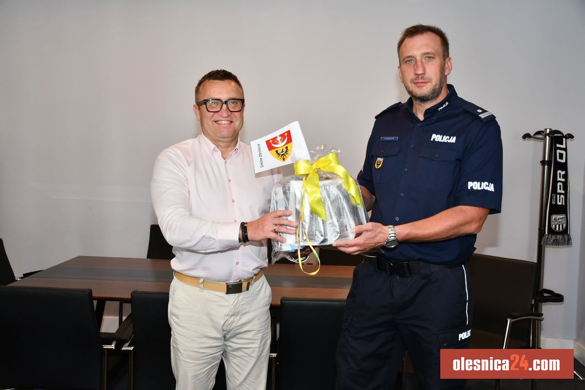 Gmina Oleśnica wspiera policję. To ma zwiększyć bezpieczeństwo na drogach Gmina Oleśnica wspiera policję. To ma zwiększyć bezpieczeństwo na drogach