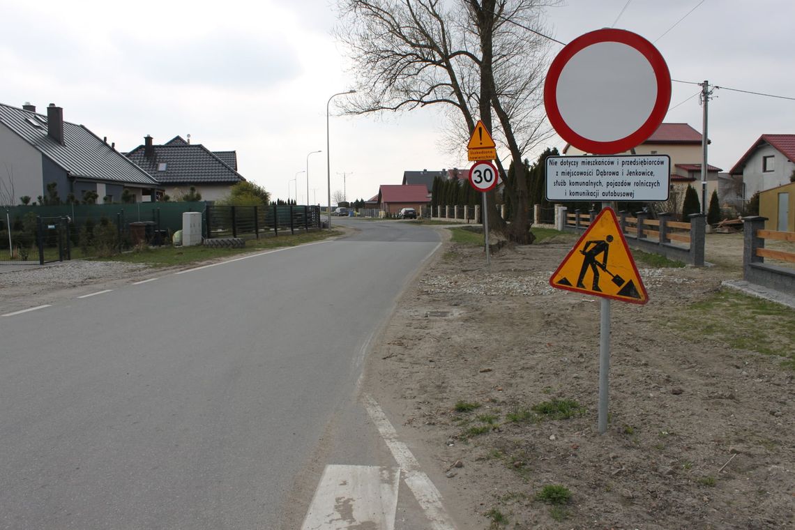 Gmina Oleśnica z dotacją na drogę zniszczoną przez objazdy