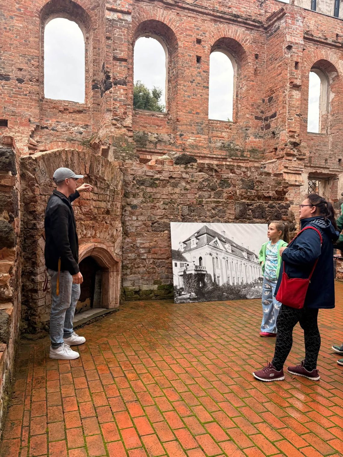 Historia Goszcza i tradycyjne rzemiosło. Spotkanie w zespole pałacowo-parkowym Historia Goszcza i tradycyjne rzemiosło. Spotkanie w zespole pałacowo-parkowym