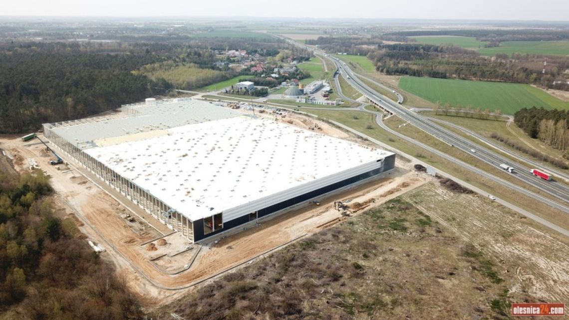 Imponująca hala z lotu ptaka