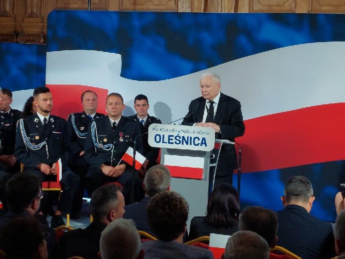 Jarosław Kaczyński w Oleśnicy: Polska jest zalewana przez kłamstwo 