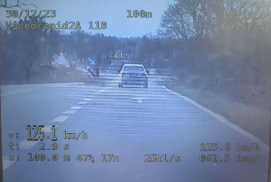 Jechał z prędkością 125 km/h w terenie zabudowanym