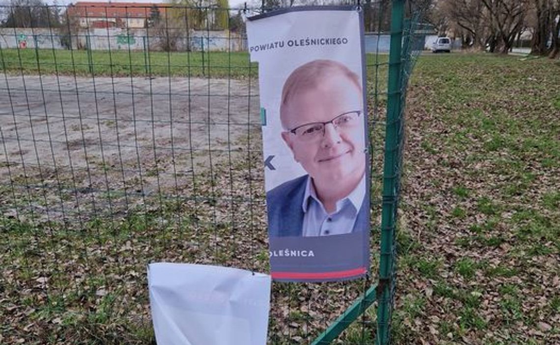 Kandydaci alarmują. Ktoś niszczy ich banery!