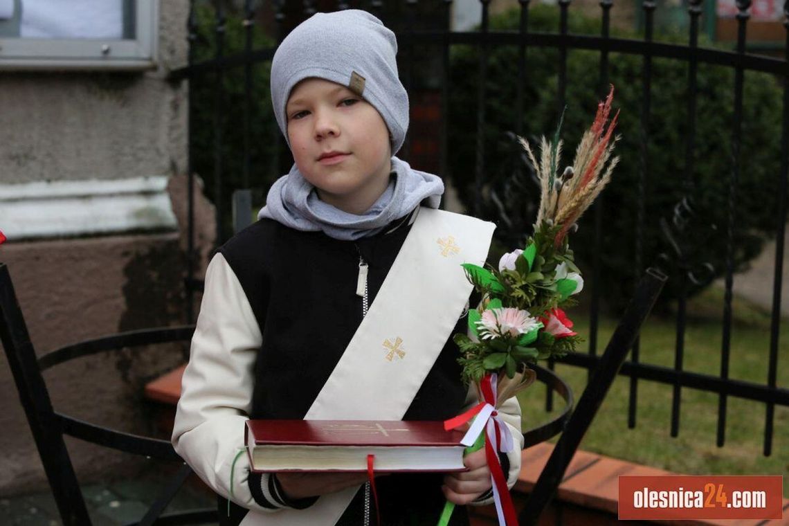 Kolorowe palmy, śpiewy i wzruszenie. Tak wyglądała Niedziela Palmowa