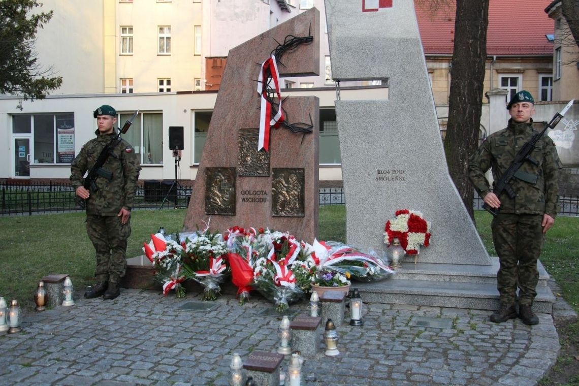 Komu w Oleśnicy oddać hołd w rocznicę zbrodni katyńskiej? Komu w Oleśnicy oddać hołd w rocznicę zbrodni katyńskiej?