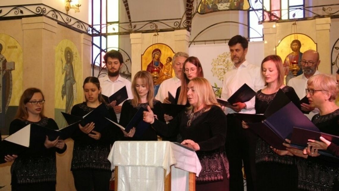 Koncert chórów w parafii prawosławnej w Oleśnicy Koncert chórów w parafii prawosławnej w Oleśnicy