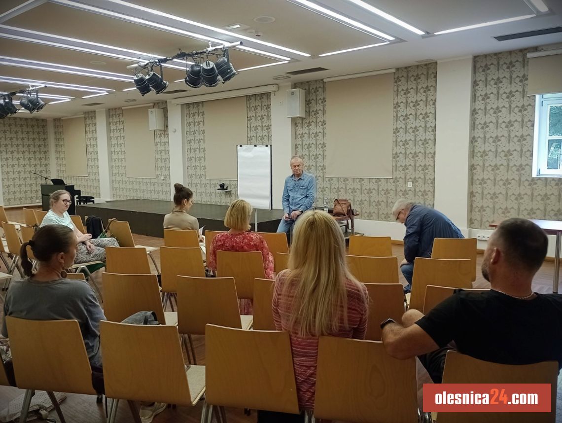 Korki z Życia - wykład o uzależnieniach Korki z Życia - wykład o uzależnieniach