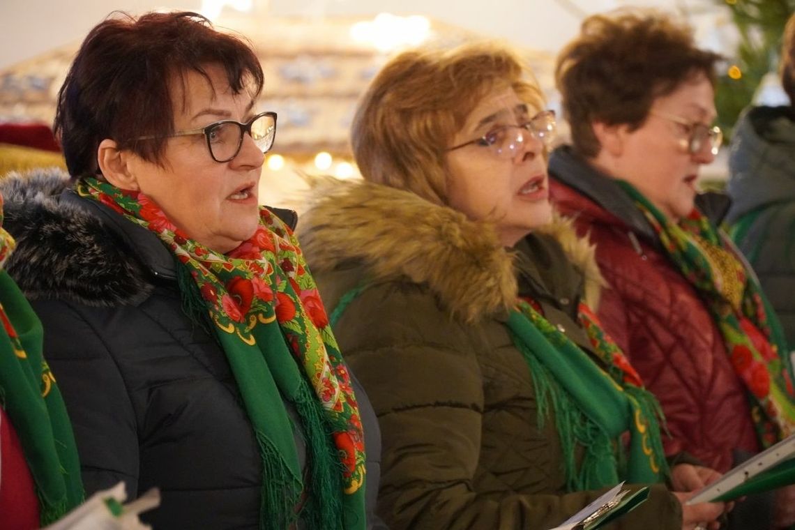 Kościół w Boguszycach rozbrzmiewał kolędami Kościół w Boguszycach rozbrzmiewał kolędami